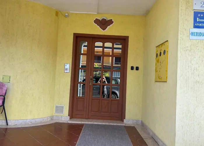 Meridiana 아파트 로비니