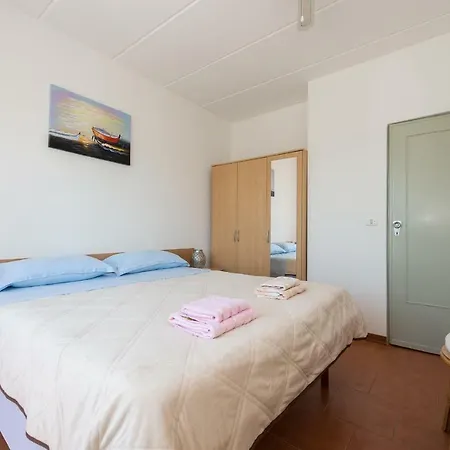Meridiana Apartment
